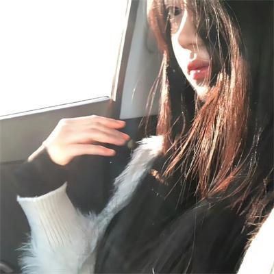 双层公寓：都会男女配图